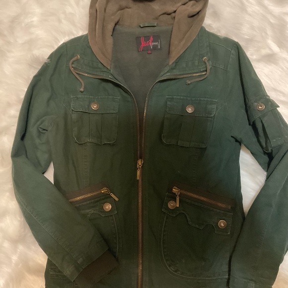 Bella Swan BB jacket - Picture 2 of 6